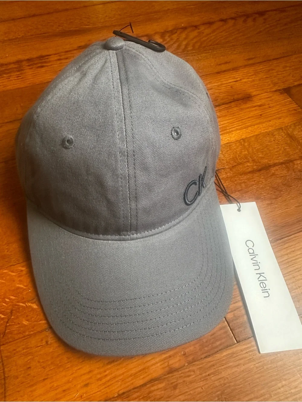 Calvin Klein women baseball cap grey With Blue accents inside logo